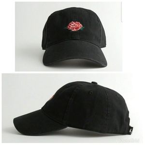HCO: ROSE HAT